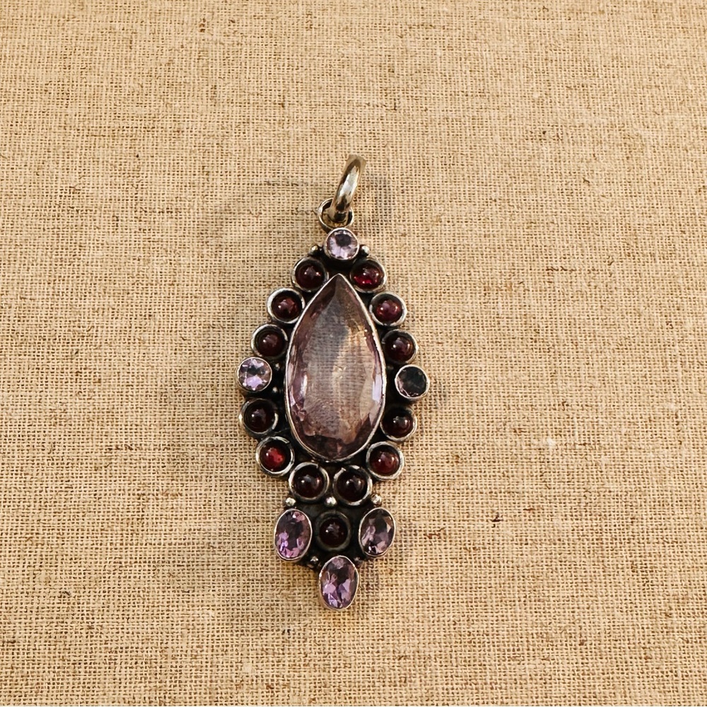 Vintage | Pendant | Amethyst & Garnet Sterling Silver Pendant - Picture 4 of 4